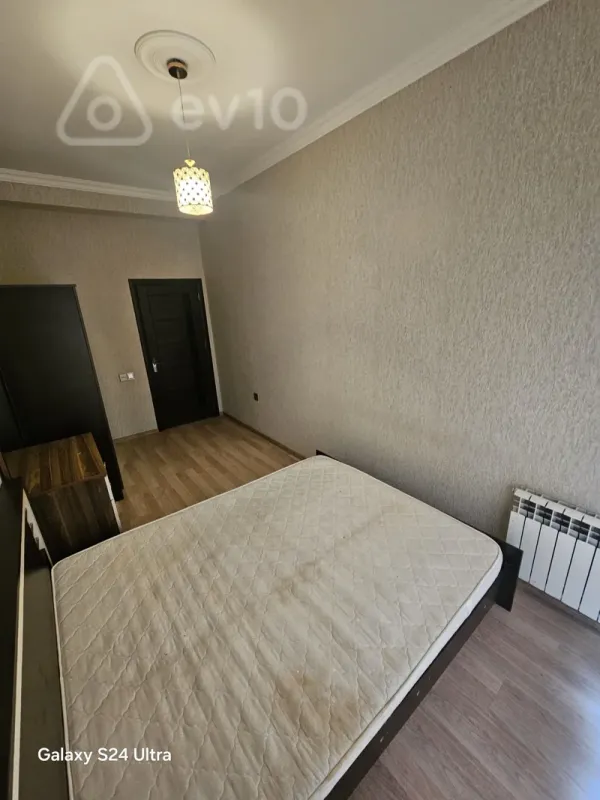 Kirayə verilir 3 otaqlı yeni tikili 68 m²