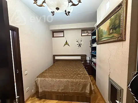 Satılır 2 otaqlı yeni tikili 70 m²