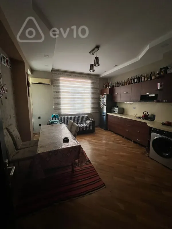 Satılır 3 otaqlı yeni tikili 130 m²