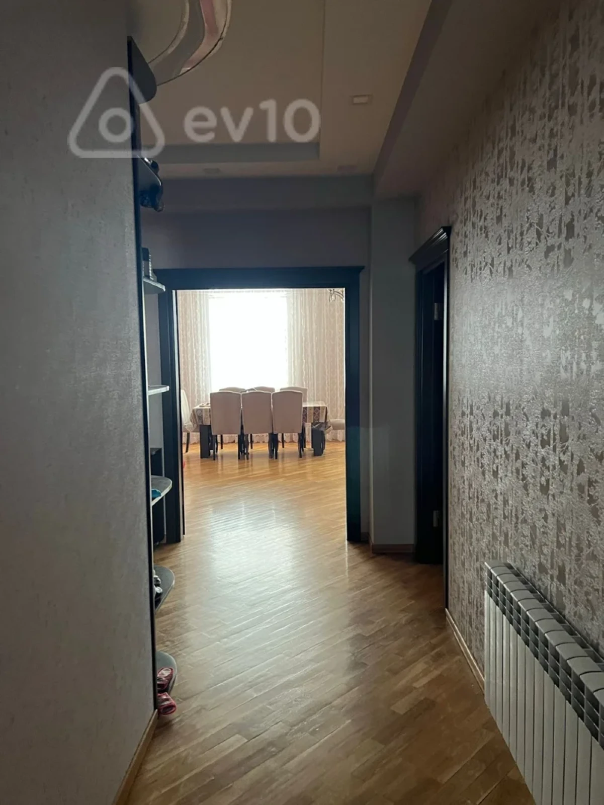 Satılır 3 otaqlı yeni tikili 130 m²