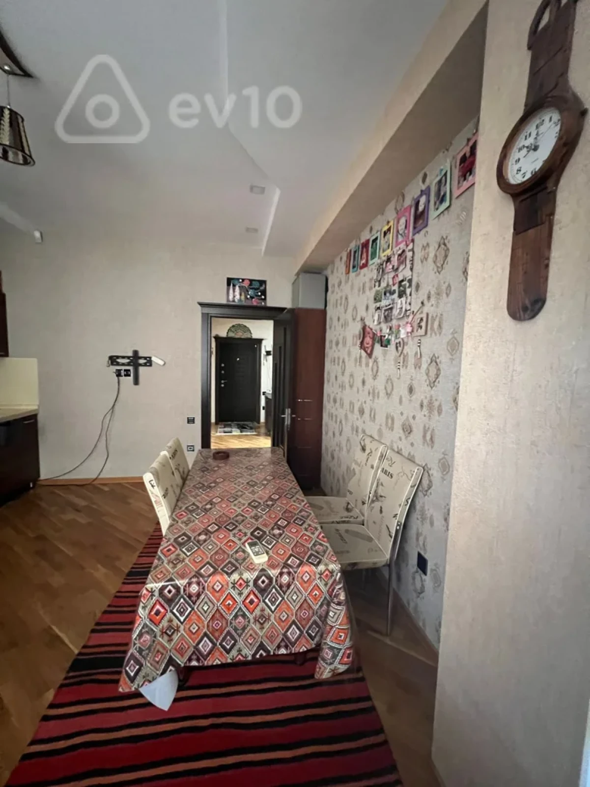 Satılır 3 otaqlı yeni tikili 130 m²