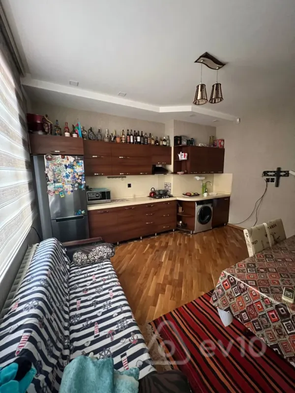 Satılır 3 otaqlı yeni tikili 130 m²