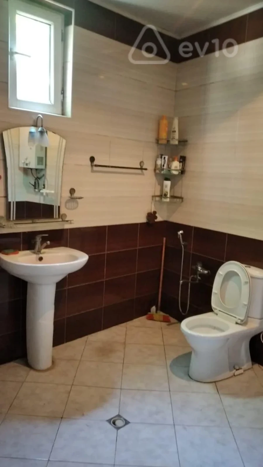 Kirayə verilir 3 otaqlı həyət evi 100 m²