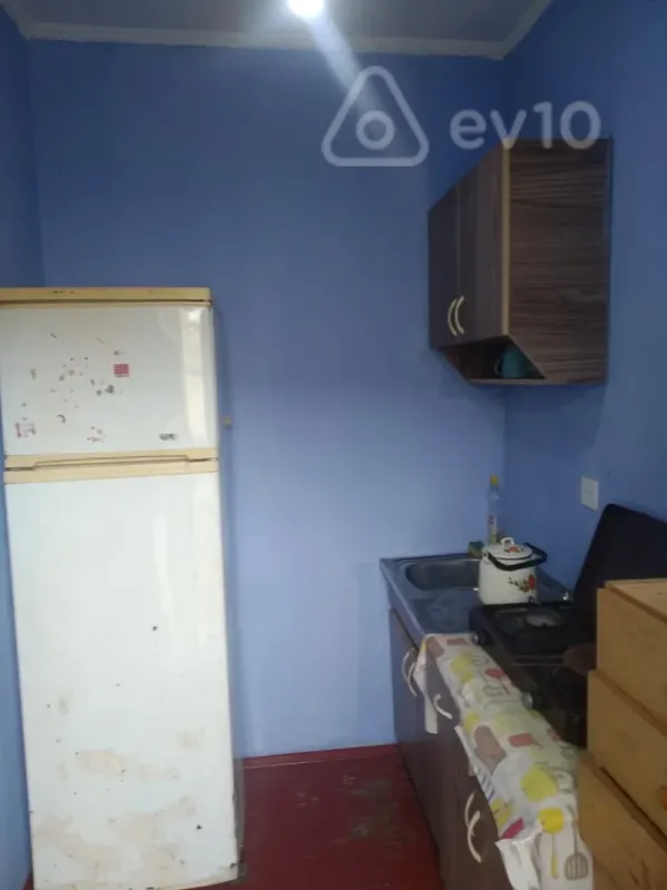 Kirayə verilir 2 otaqlı həyət evi 20 m²