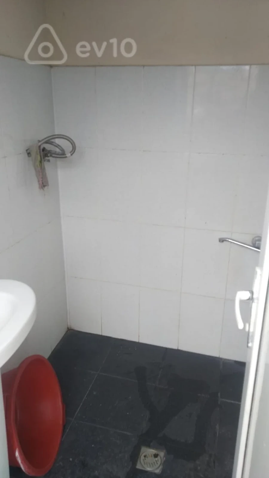 Kirayə verilir 2 otaqlı həyət evi 20 m²