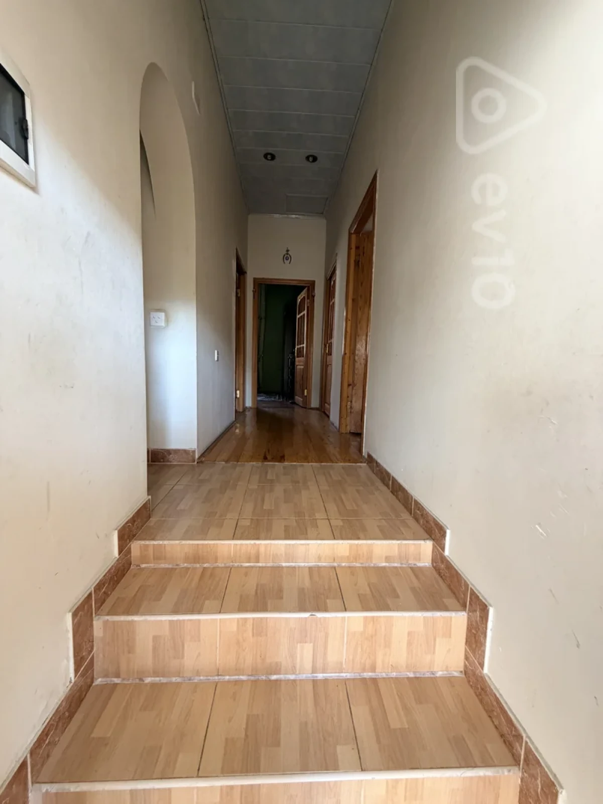 Satılır 3 otaqlı həyət evi 97 m²