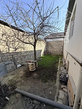 Satılır 3 otaqlı həyət evi 97 m²