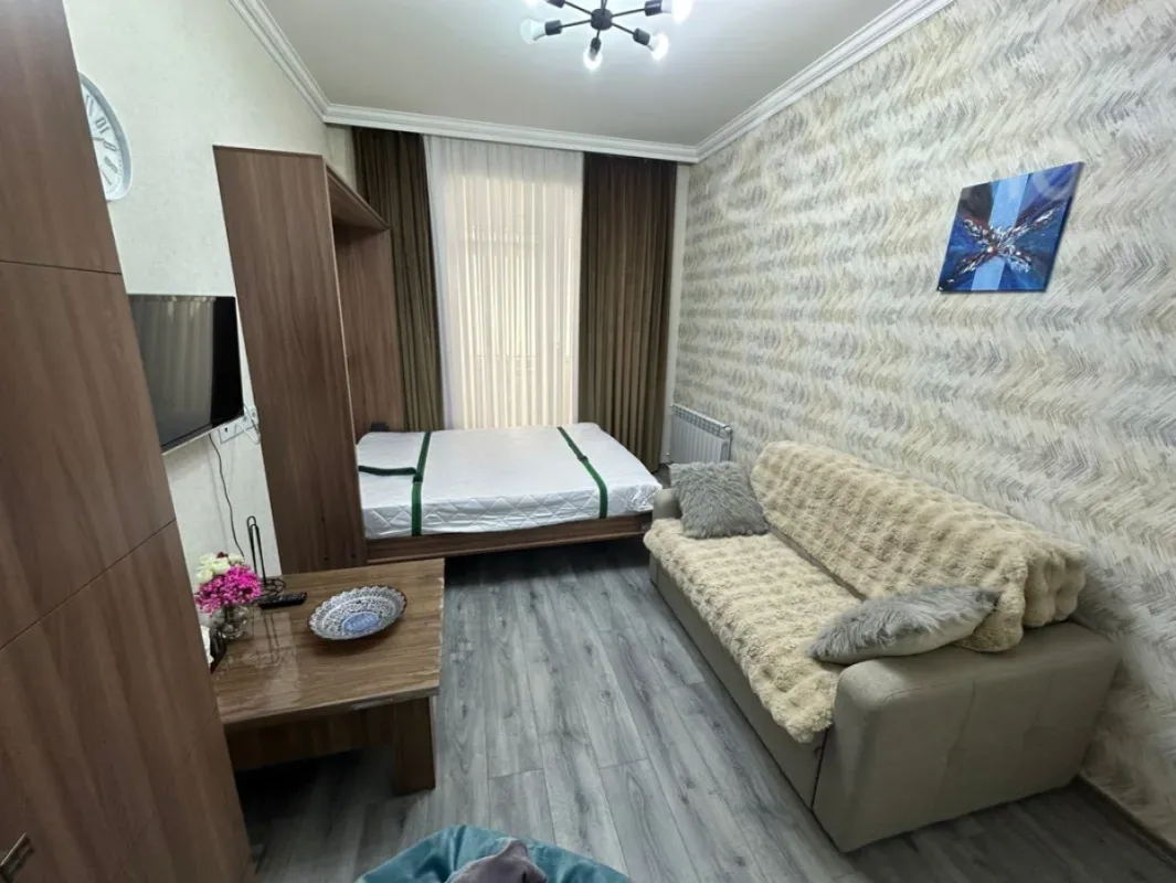 Kirayə verilir 1 otaqlı yeni tikili 40 m²