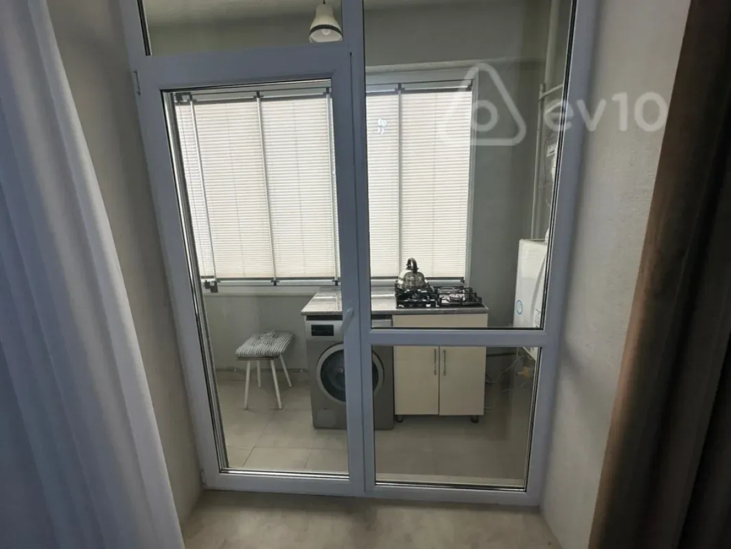 Kirayə verilir 1 otaqlı yeni tikili 40 m²