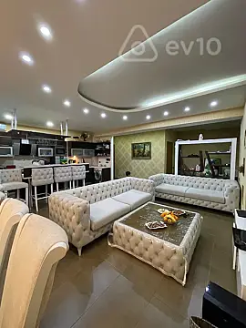 Kirayə verilir 3 otaqlı yeni tikili 140 m²