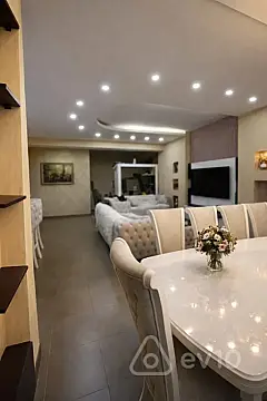 Kirayə verilir 3 otaqlı yeni tikili 140 m²