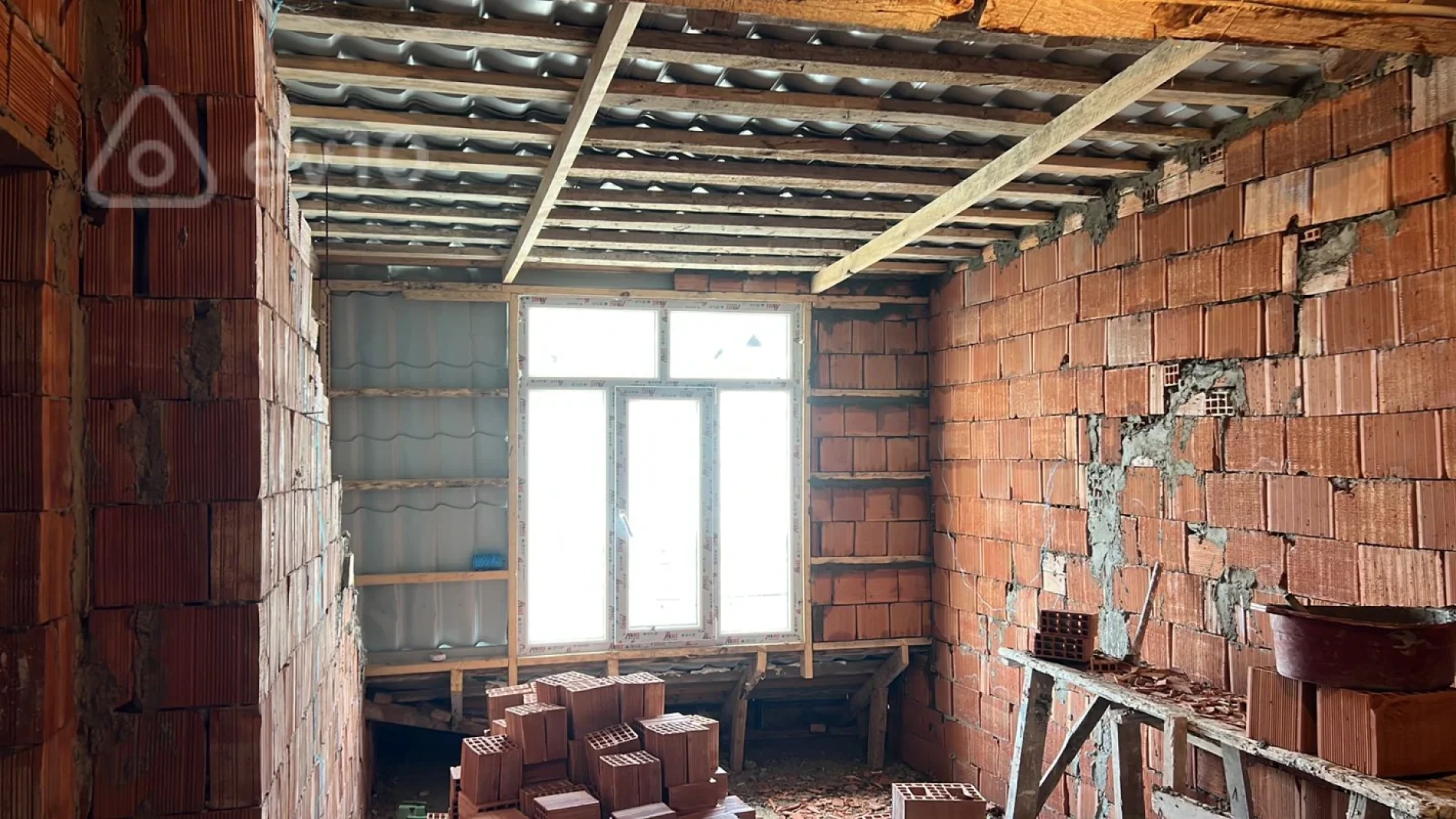 Satılır 2 otaqlı yeni tikili 70 m²