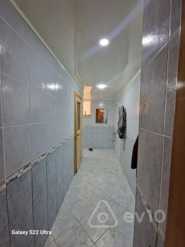 Kirayə verilir 7 otaqlı həyət evi 650 m²