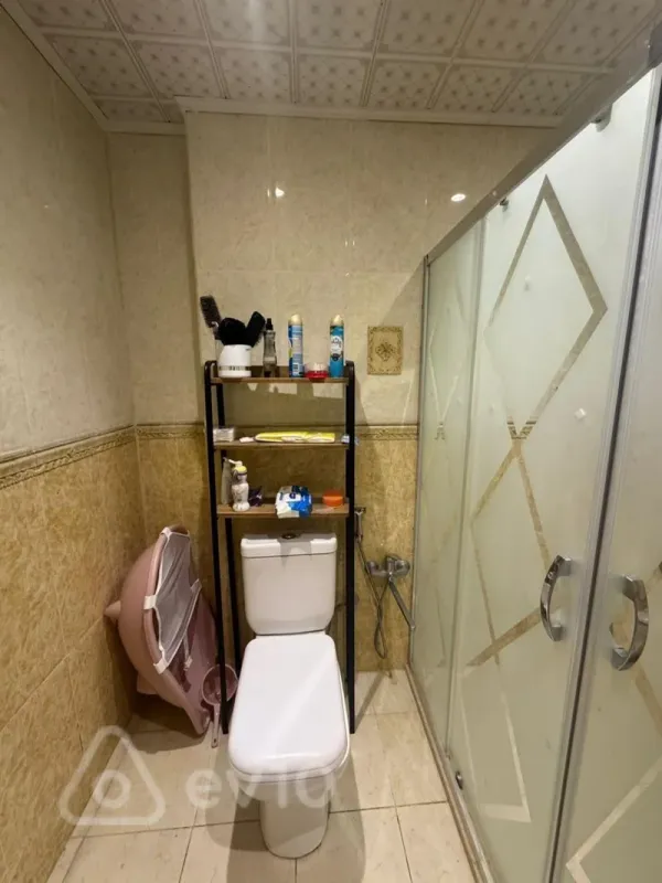 Kirayə verilir 2 otaqlı yeni tikili 65 m²