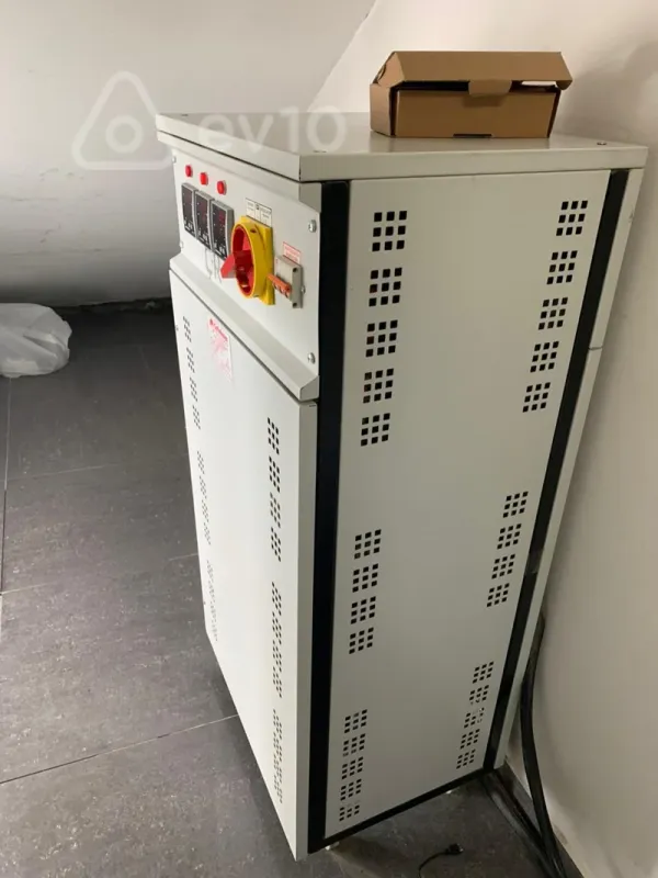 Kirayə verilir 10 otaqlı ofis 360 m²