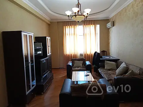 Kirayə verilir 2 otaqlı yeni tikili 100 m²