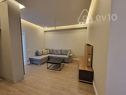 Satılır 2 otaqlı yeni tikili 68 m²