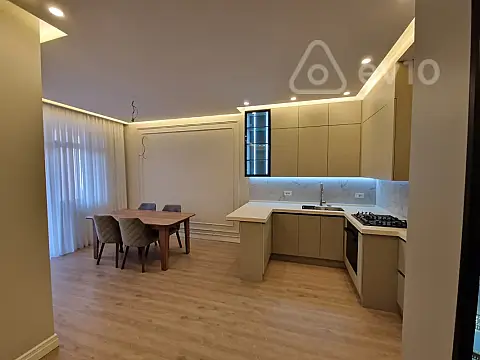 Satılır 2 otaqlı yeni tikili 68 m²