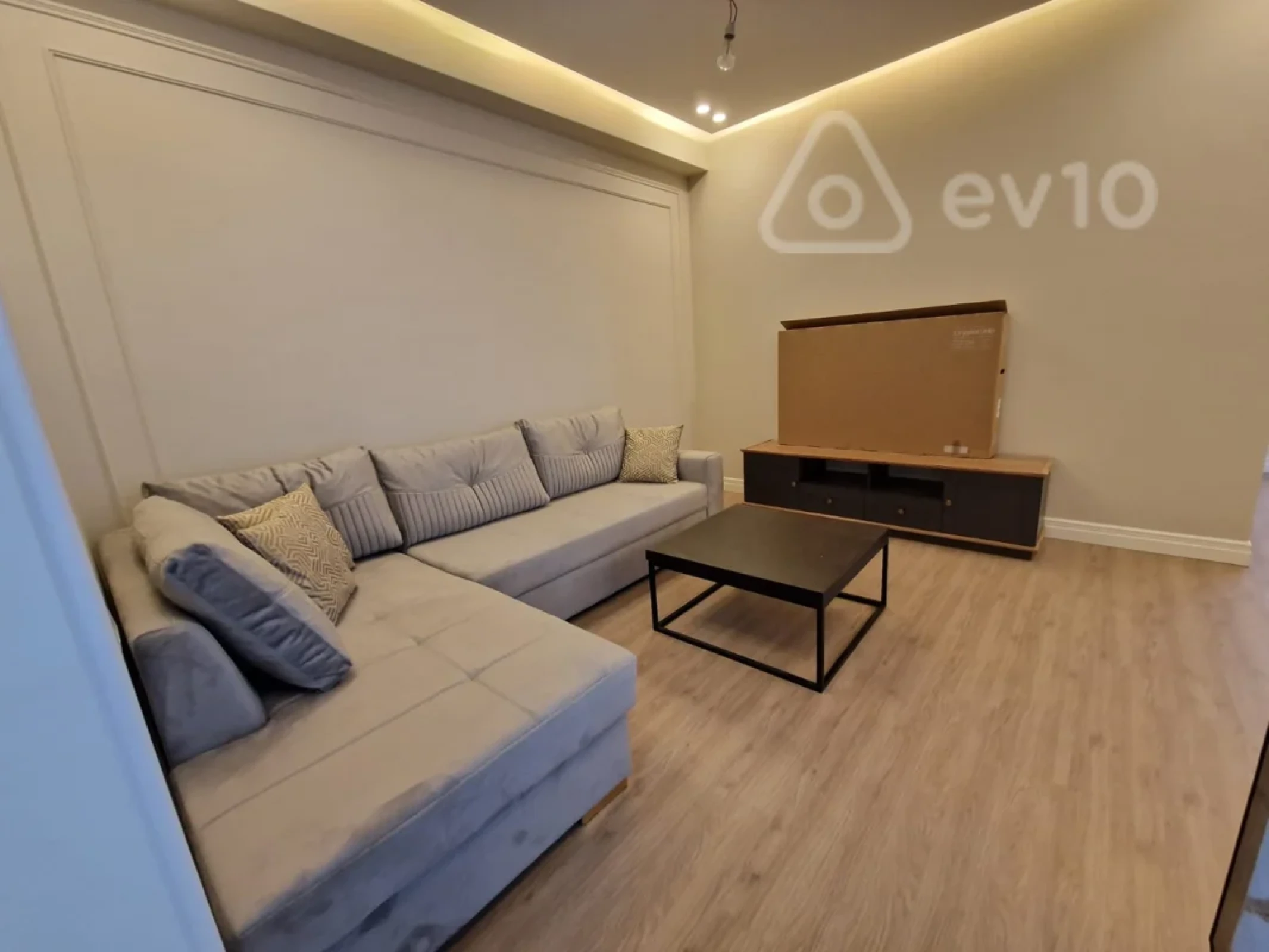 Satılır 2 otaqlı yeni tikili 68 m²
