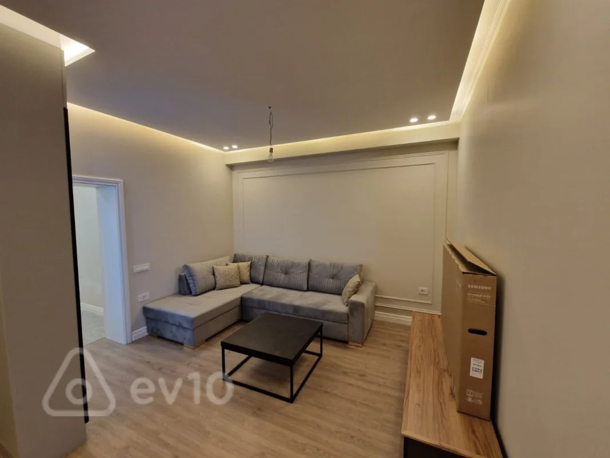 Satılır 2 otaqlı yeni tikili 68 m²