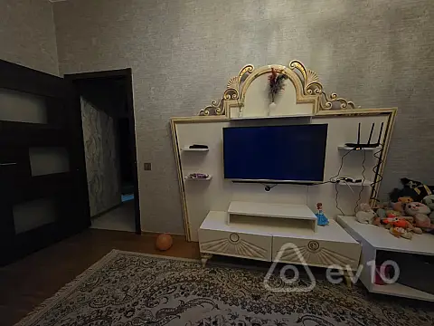 Kirayə verilir 3 otaqlı yeni tikili 90 m²