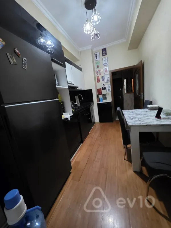 Kirayə verilir 3 otaqlı yeni tikili 90 m²