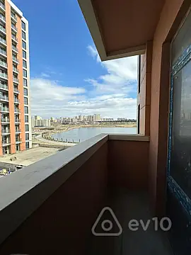 Satılır 3 otaqlı yeni tikili 86 m²