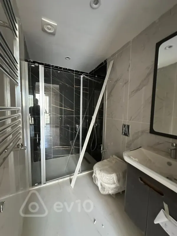 Satılır 3 otaqlı yeni tikili 86 m²