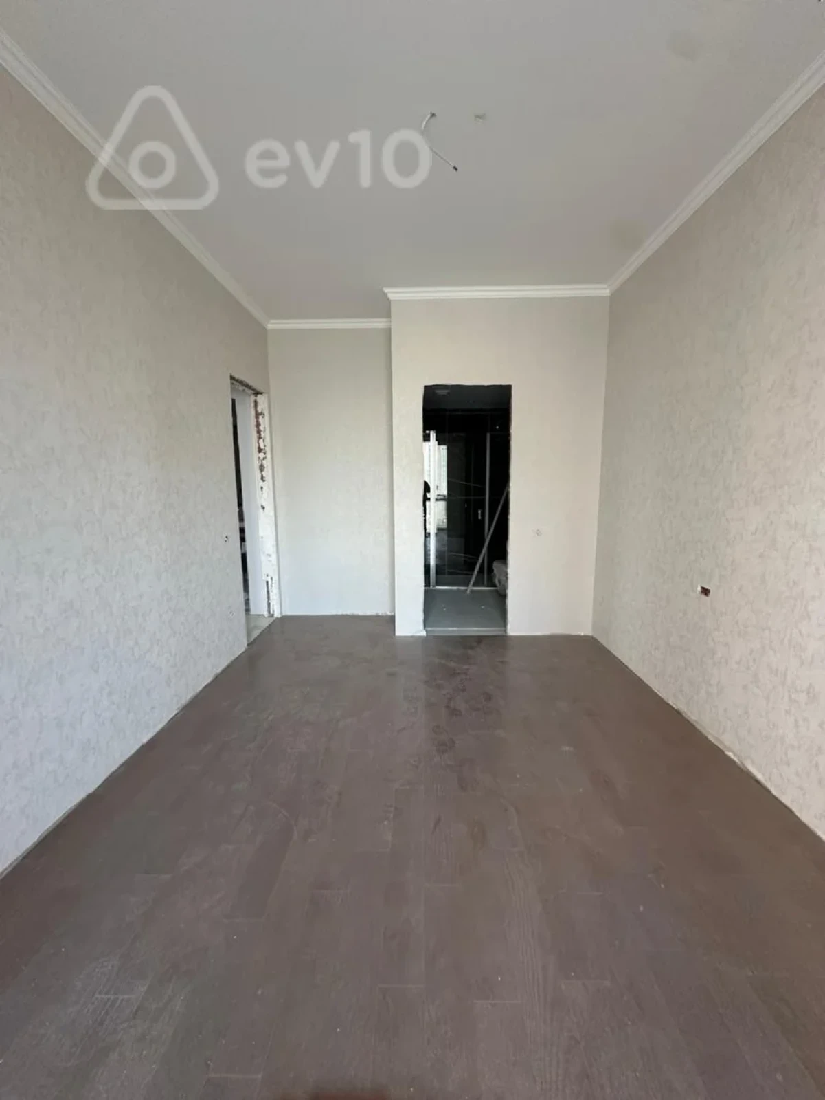 Satılır 3 otaqlı yeni tikili 86 m²