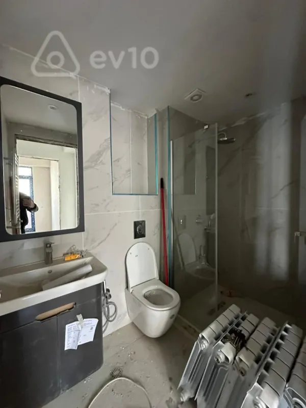 Satılır 3 otaqlı yeni tikili 86 m²