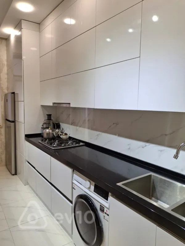 Satılır 2 otaqlı yeni tikili 71 m²