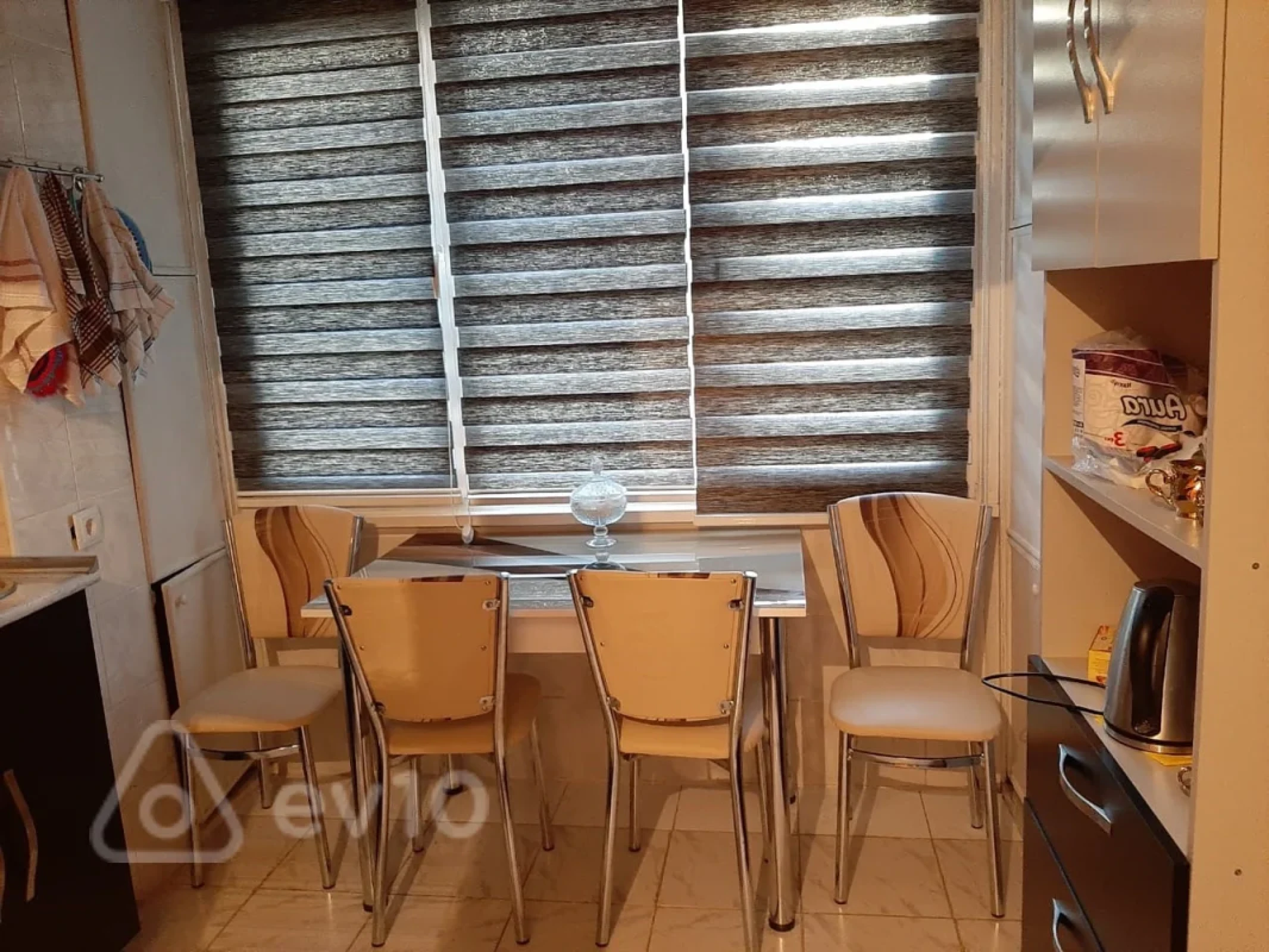 Kirayə verilir 3 otaqlı köhnə tikili 70 m²