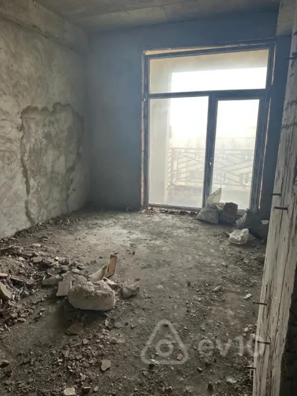 Satılır 3 otaqlı yeni tikili 133 m²