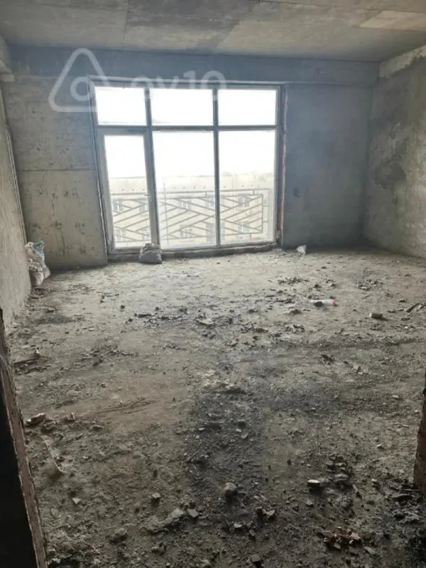 Satılır 3 otaqlı yeni tikili 133 m²