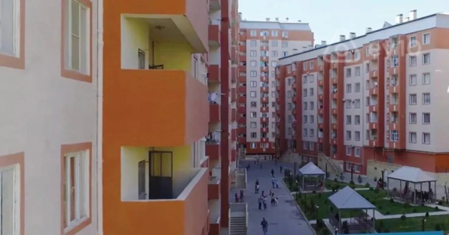 Kirayə verilir 2 otaqlı yeni tikili 44 m²