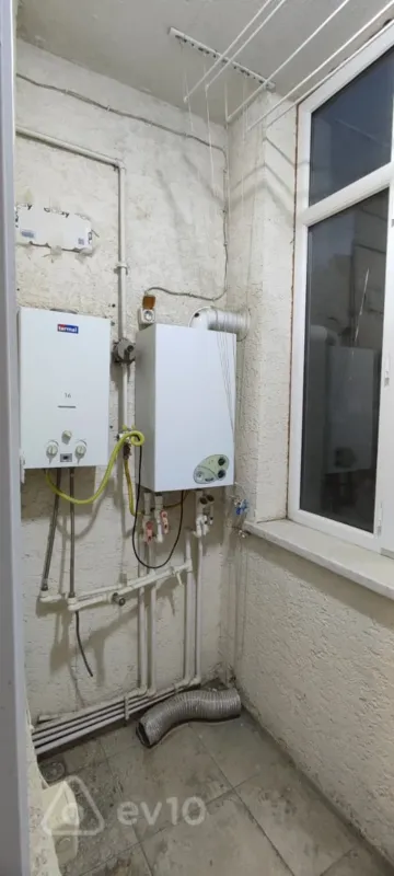 Kirayə verilir 2 otaqlı yeni tikili 44 m²