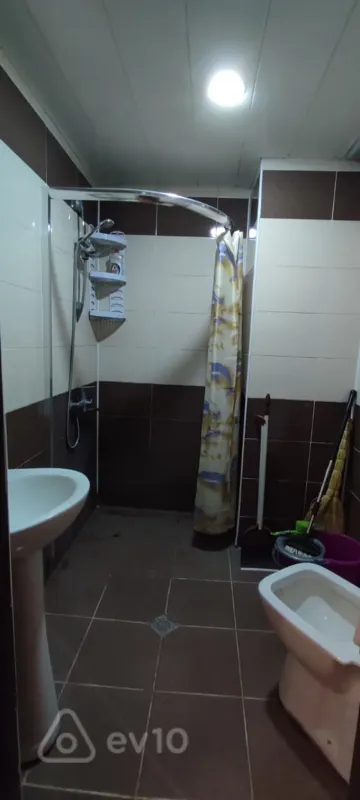 Kirayə verilir 2 otaqlı yeni tikili 44 m²