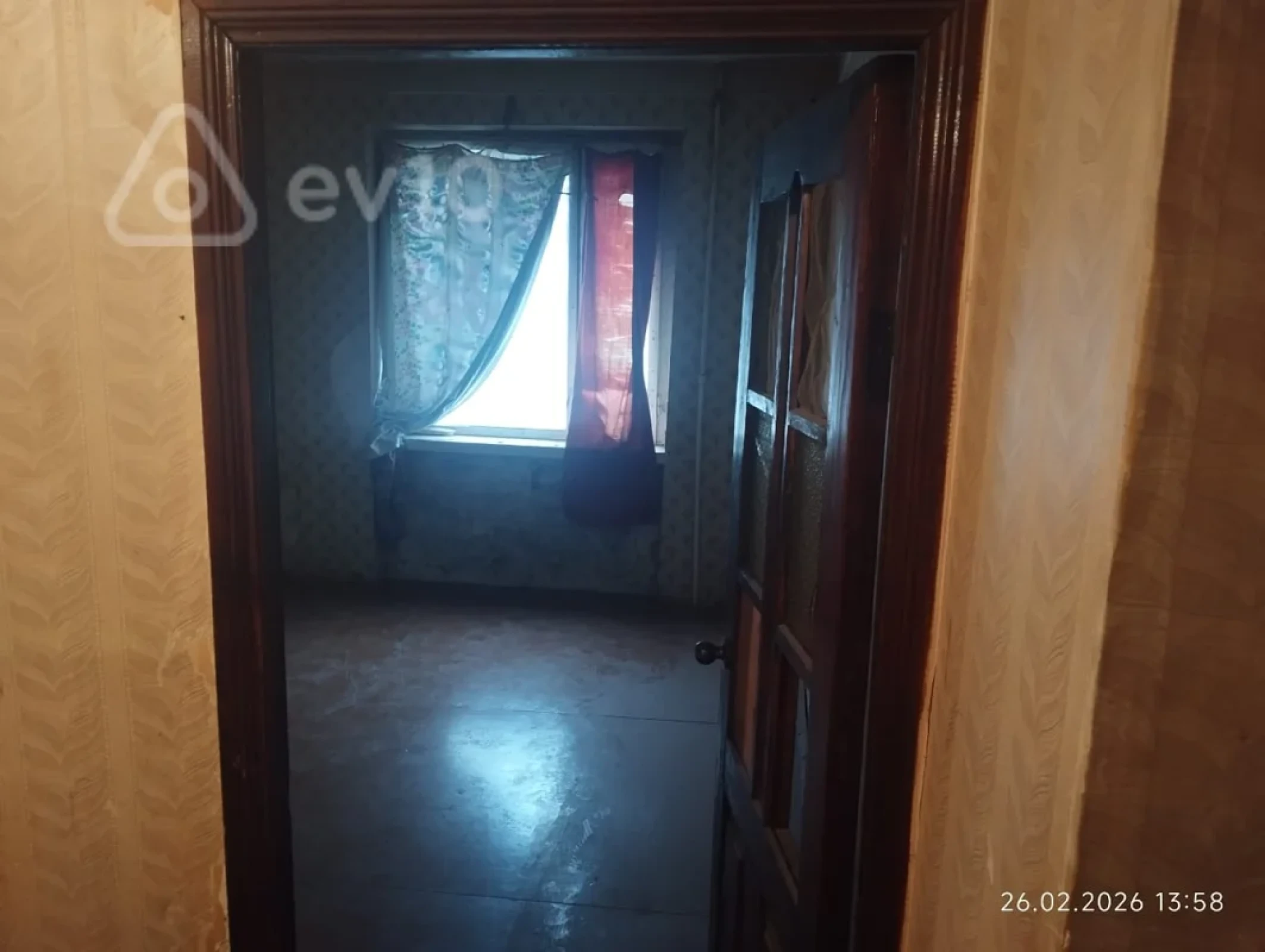 Satılır 5 otaqlı köhnə tikili 105 m²