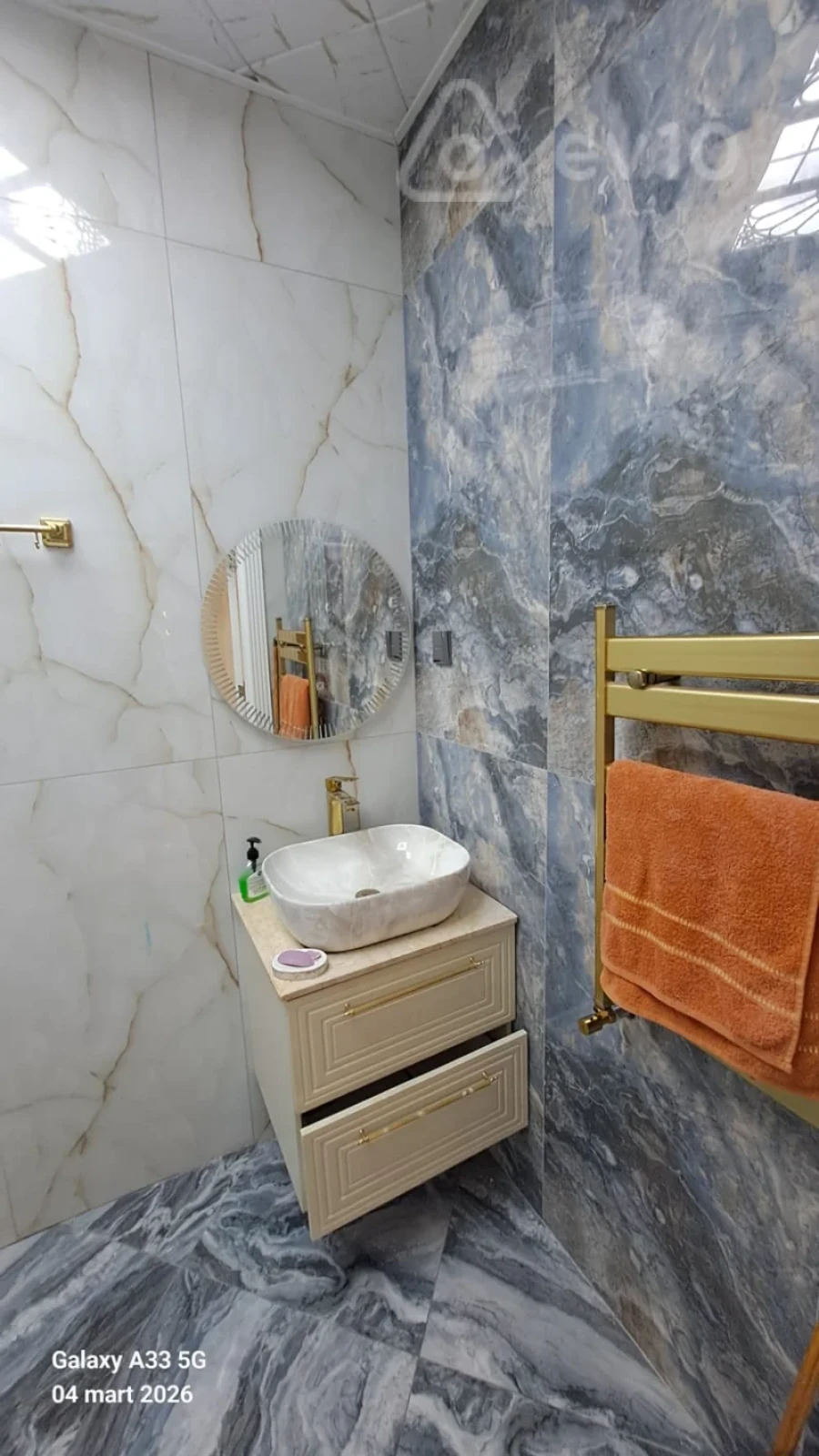 Kirayə verilir 2 otaqlı yeni tikili 60 m²