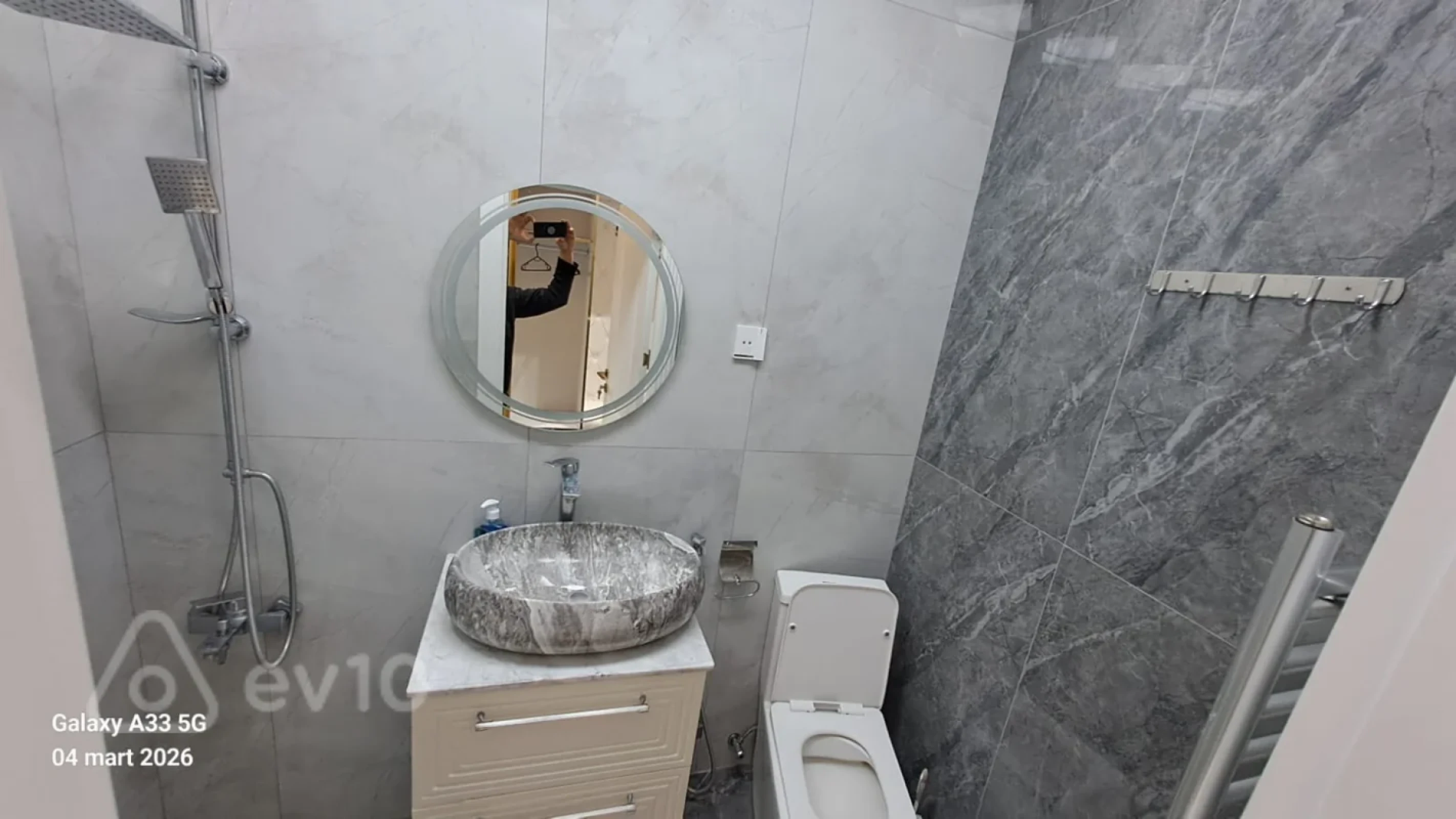 Kirayə verilir 2 otaqlı yeni tikili 60 m²