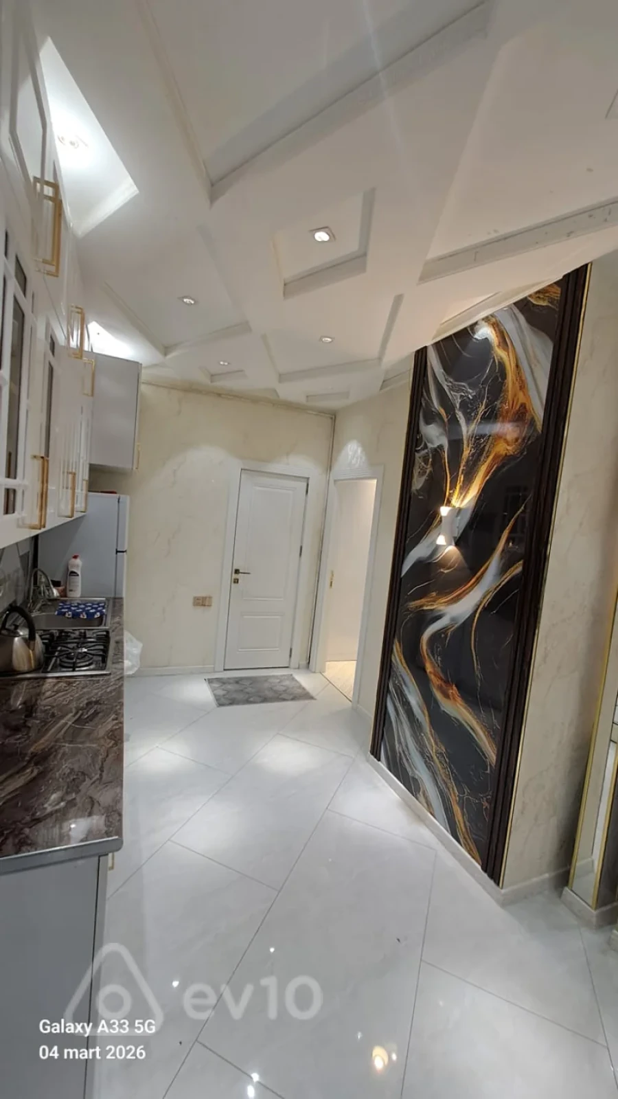 Kirayə verilir 2 otaqlı yeni tikili 60 m²