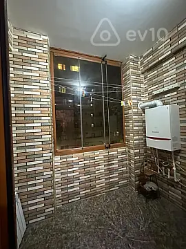 Kirayə verilir 2 otaqlı yeni tikili 80 m²