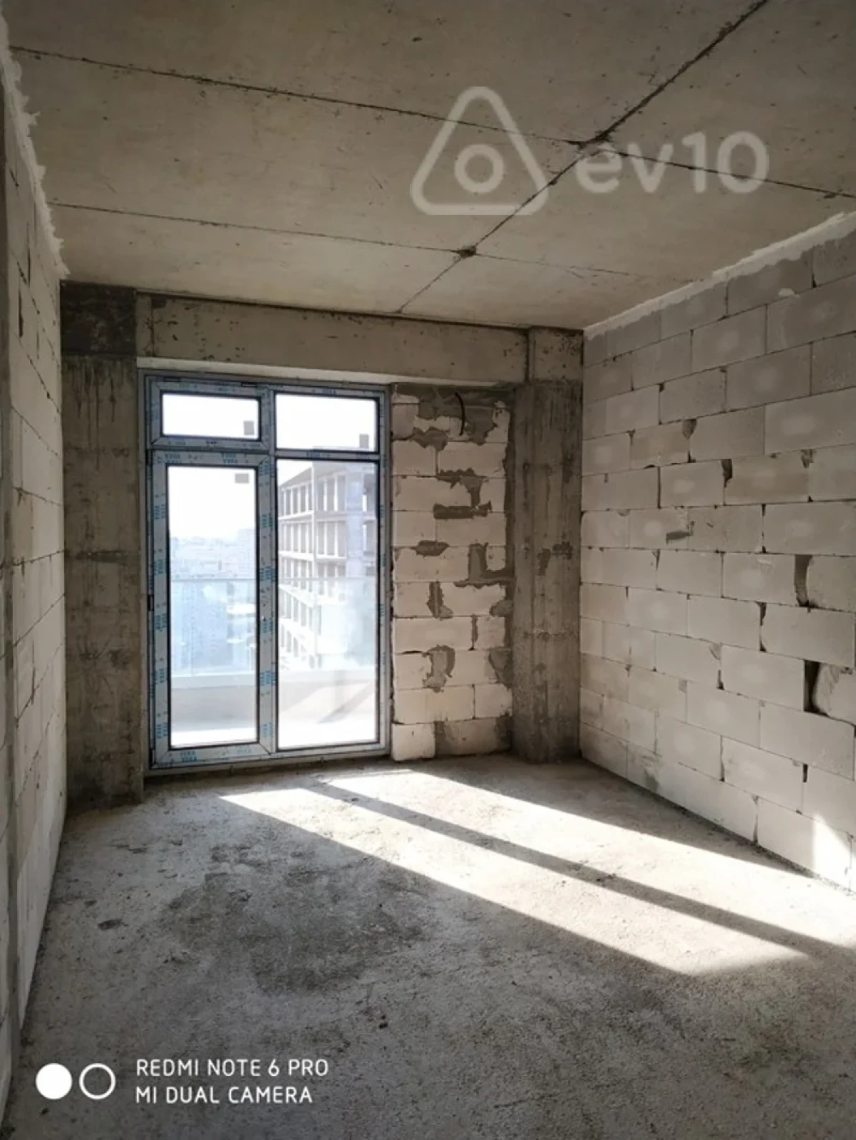 Satılır 4 otaqlı yeni tikili 178 m²