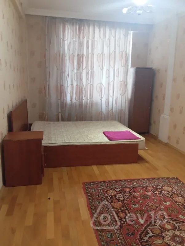 Kirayə verilir 3 otaqlı yeni tikili 126 m²