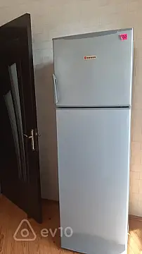 Kirayə verilir 2 otaqlı köhnə tikili 65 m²