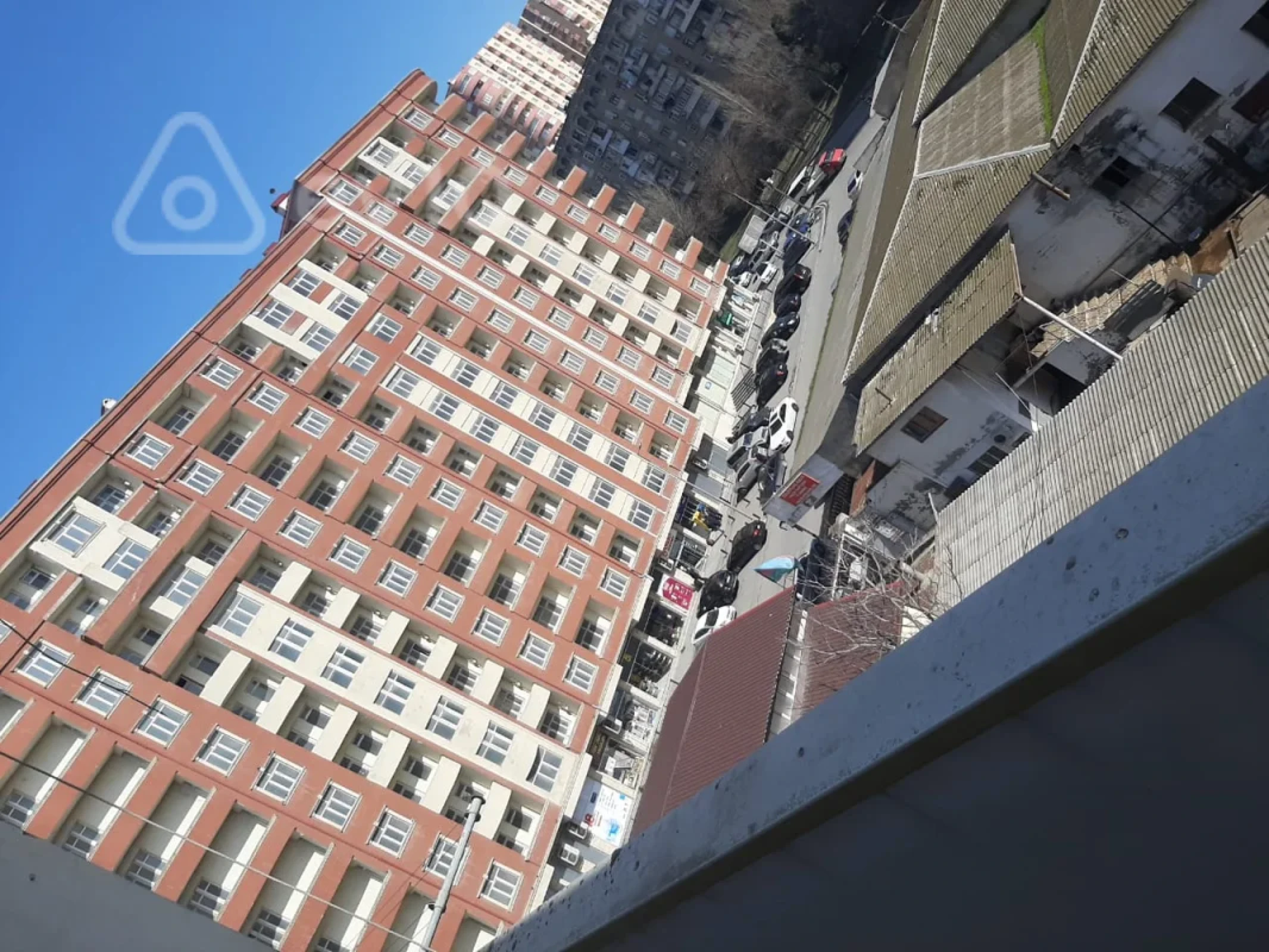 Kirayə verilir 2 otaqlı köhnə tikili 65 m²