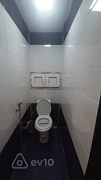 Kirayə verilir 2 otaqlı köhnə tikili 65 m²