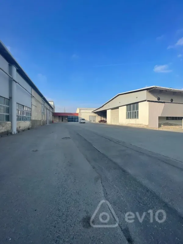 Kirayə verilir mənzil 100 m²