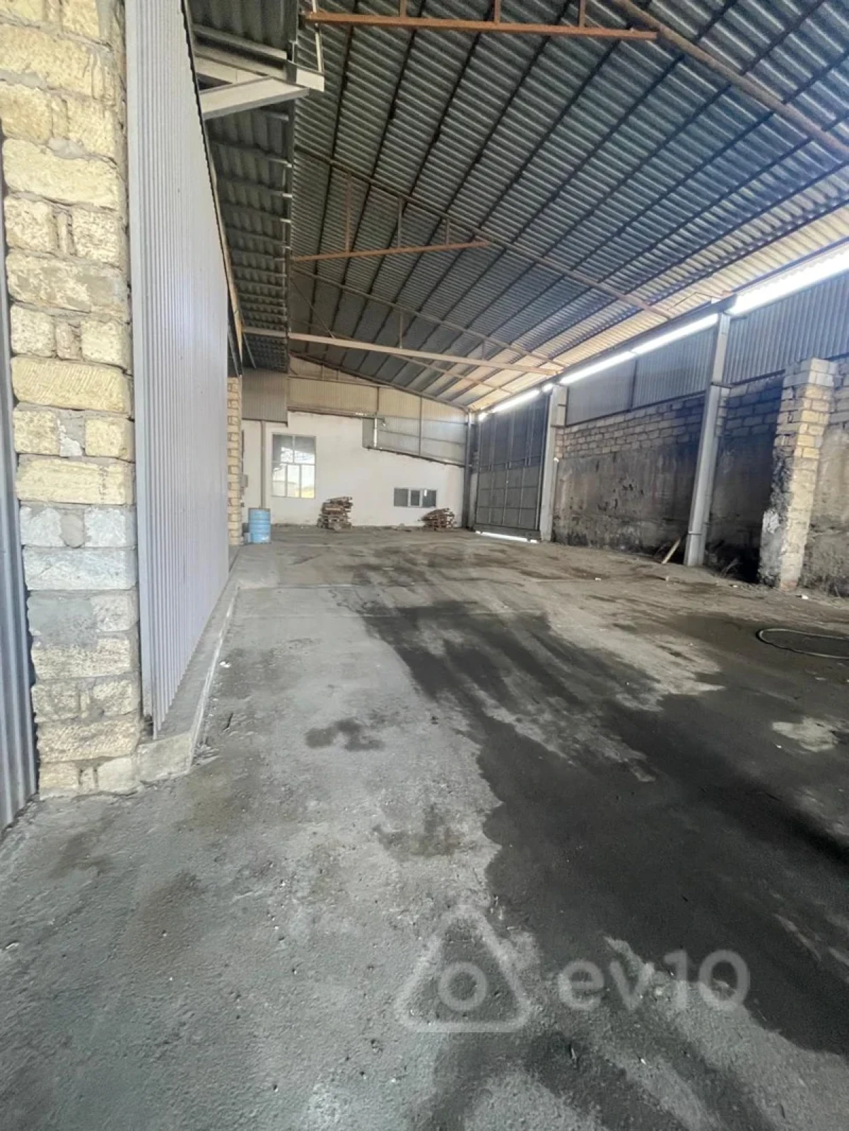 Kirayə verilir mənzil 100 m²