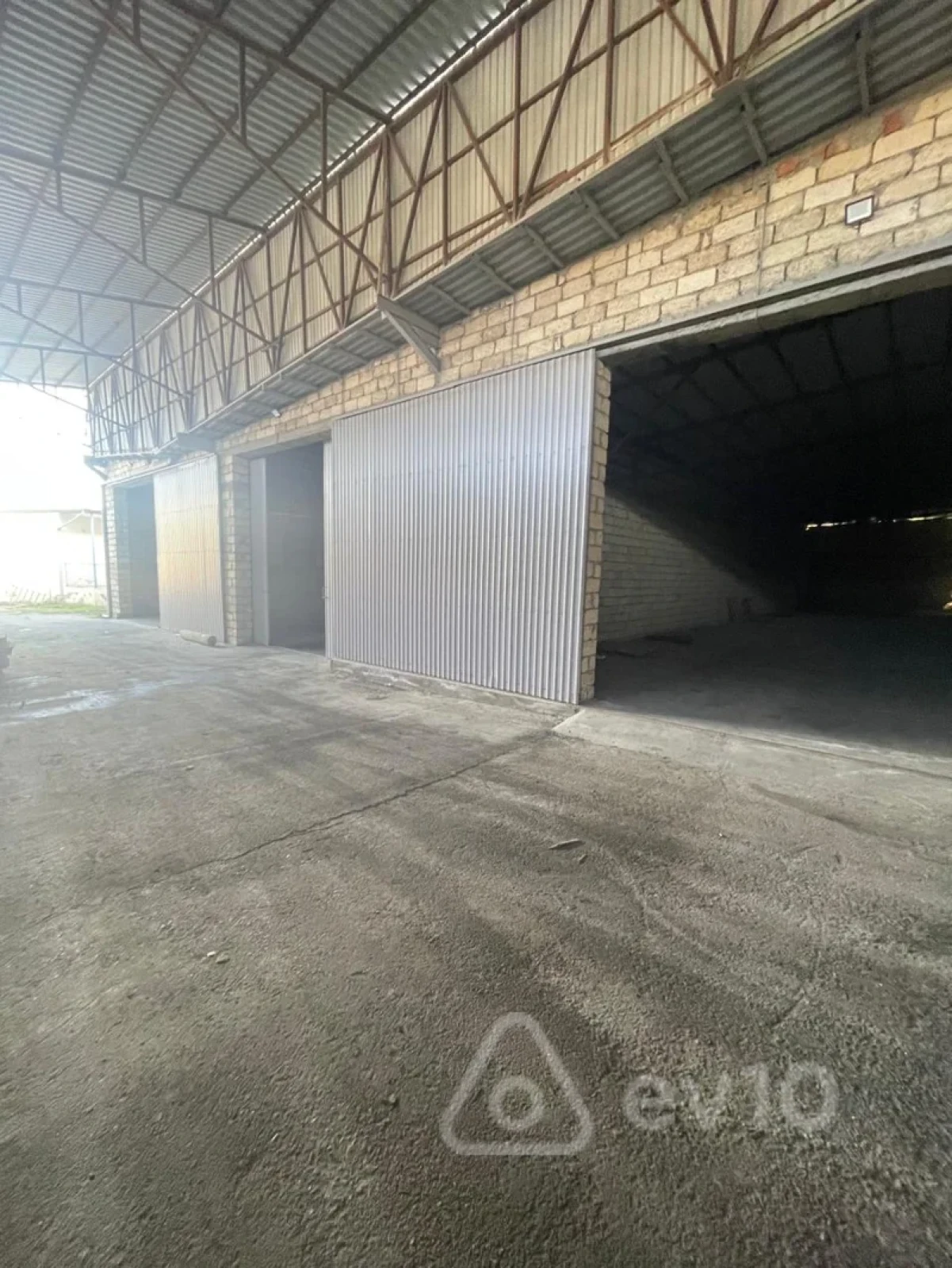 Kirayə verilir mənzil 100 m²